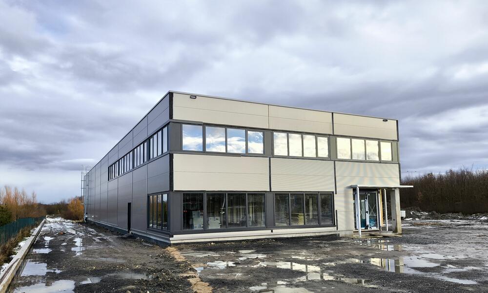 Výrobní a skladová hala Esprit - Montovaná betonová hala