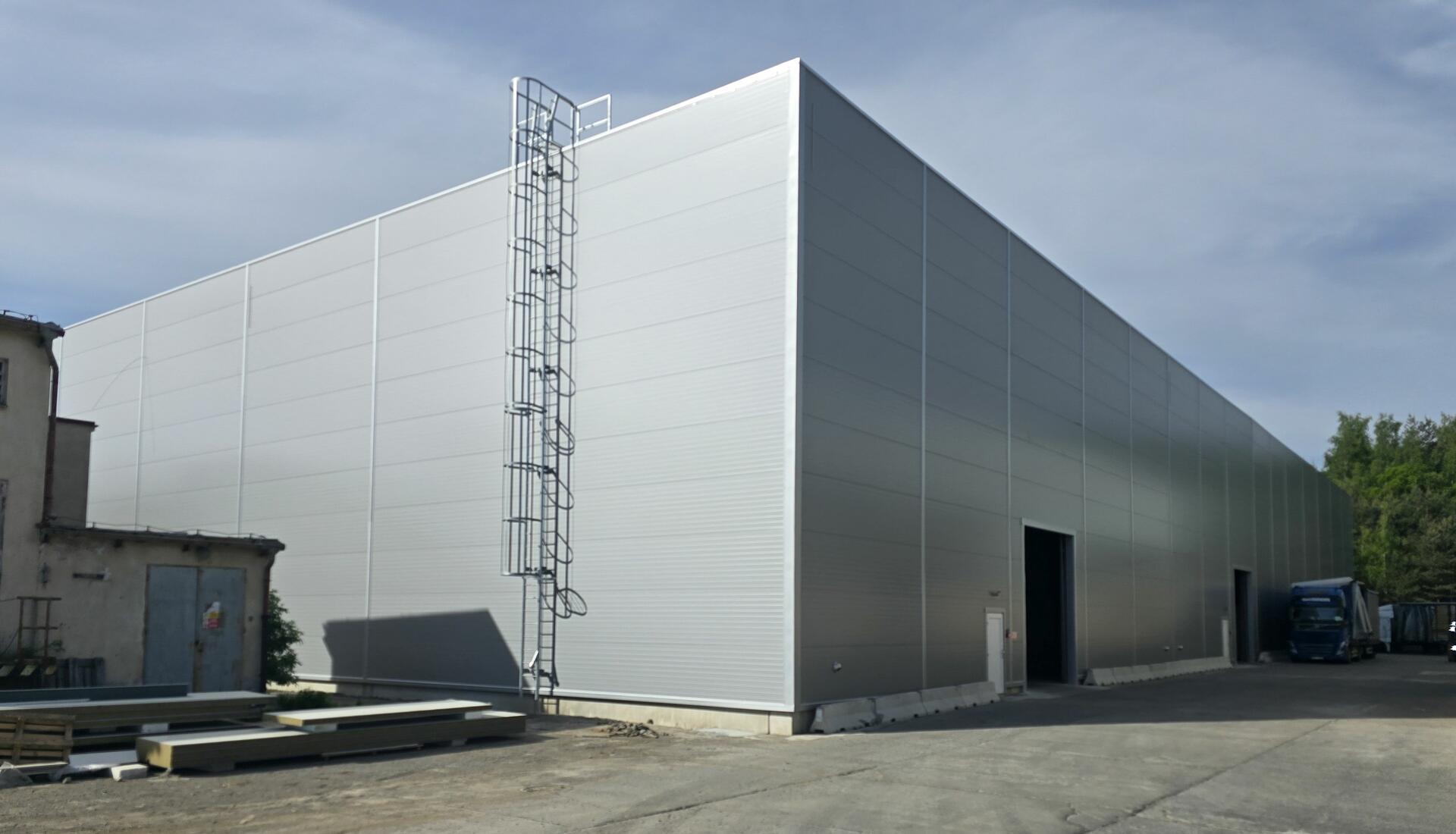 Skladová hala Manto