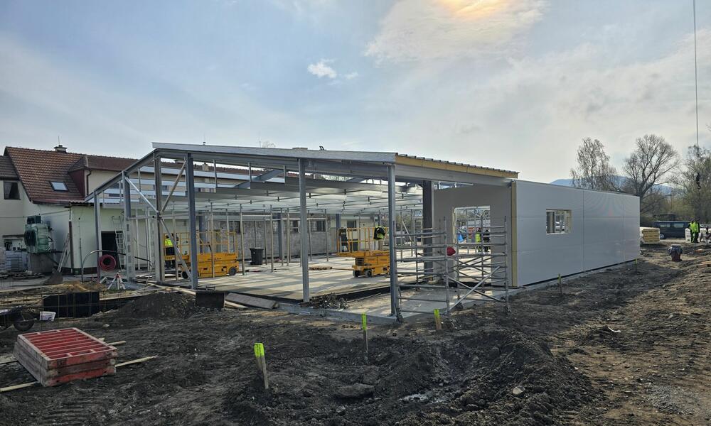 Zpracovna ryb Mušov - Montovaná ocelová hala