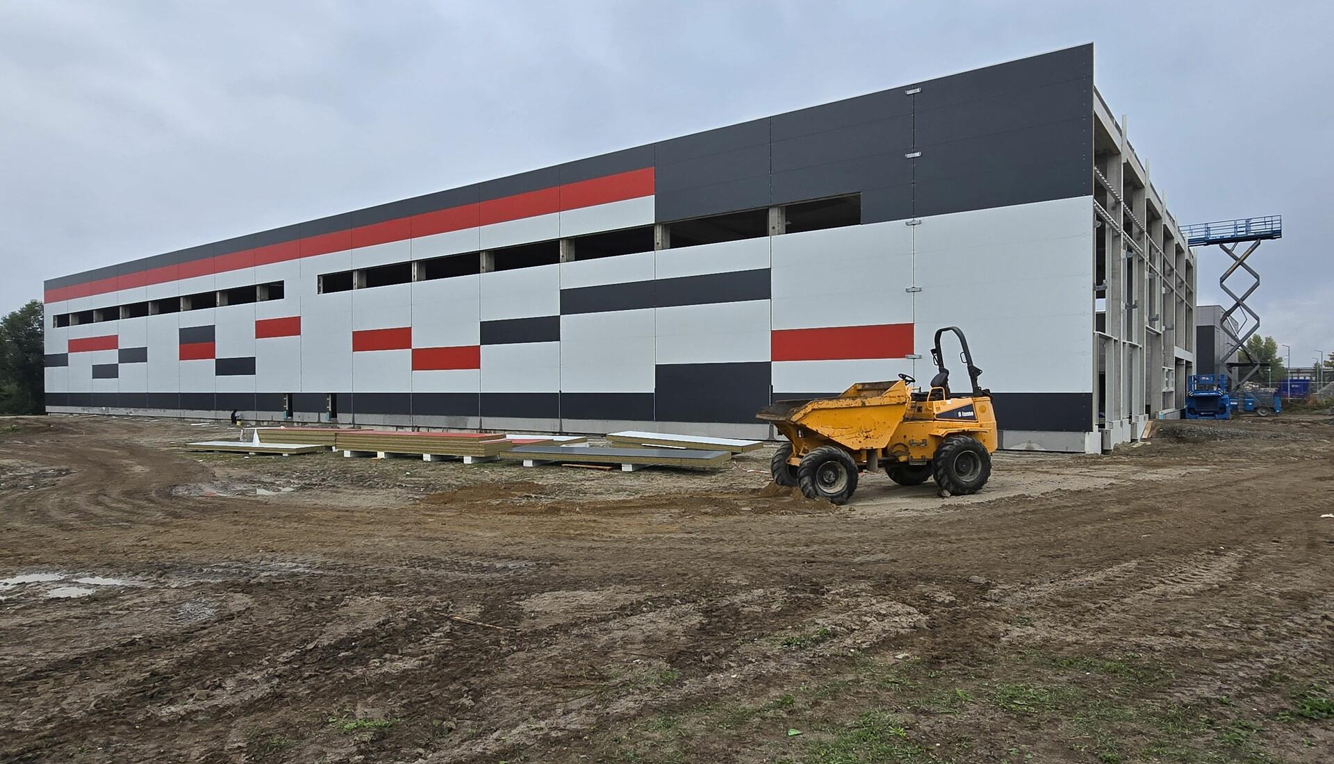 Skladová hala s administrativní částí