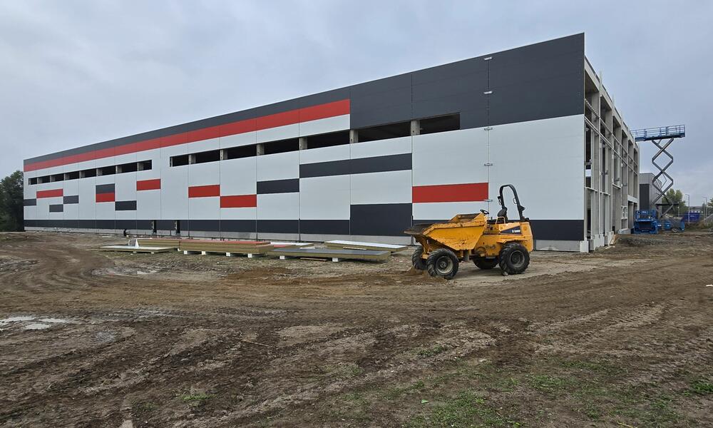 Skladová hala s administrativní částí